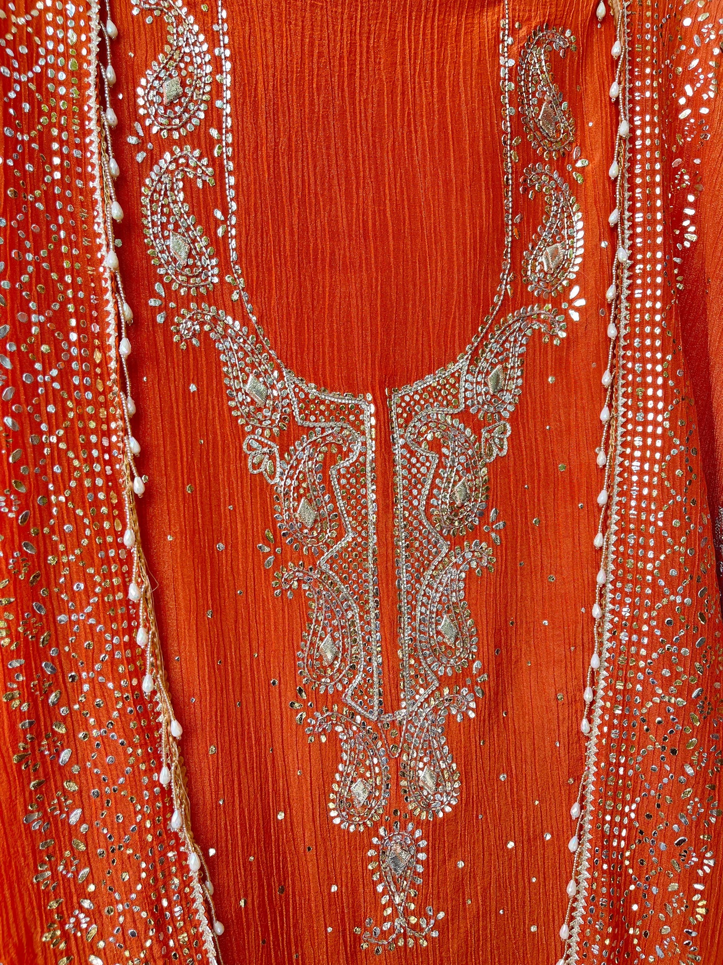 Crushed shimmer tissue unstitched ladies suit Rc17682