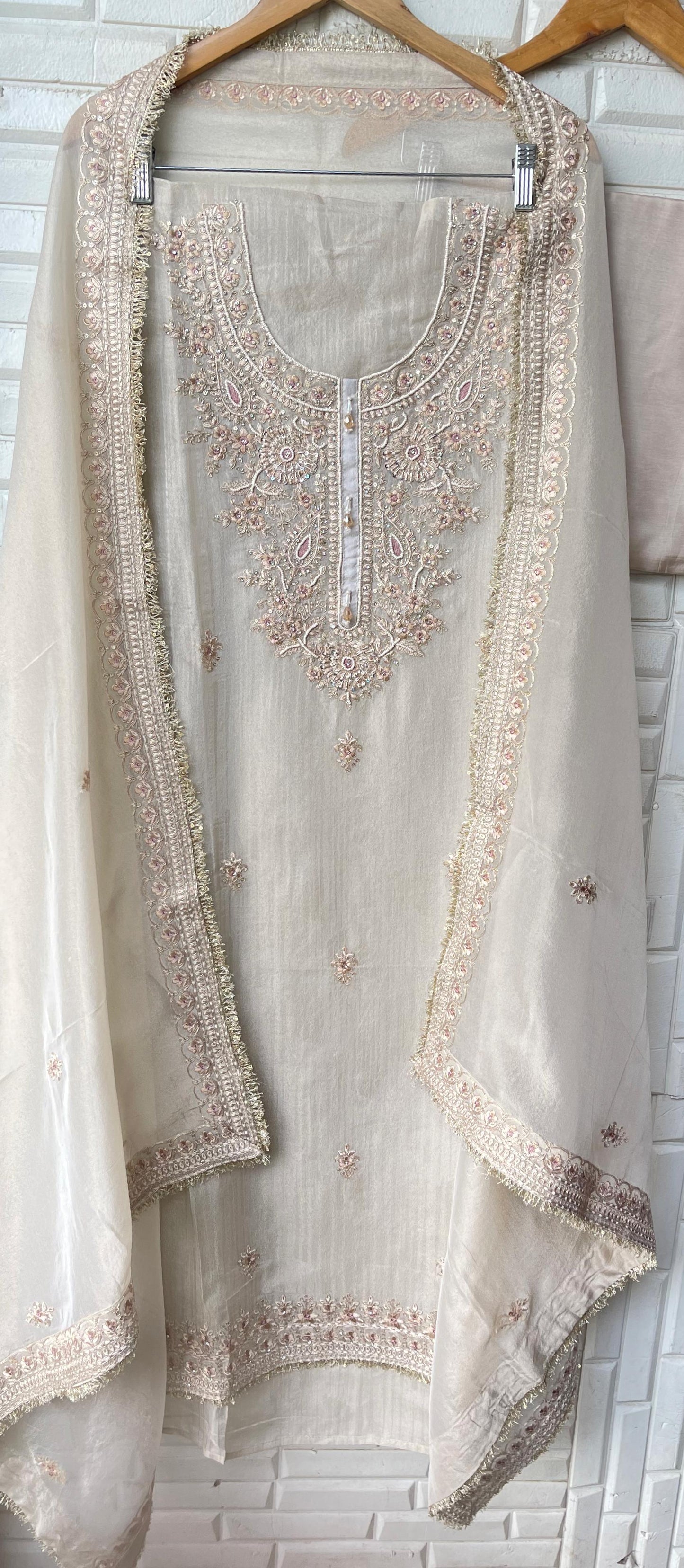 Pure banarasi shimmer silk unstitched ladies suit Rc17853 (b)