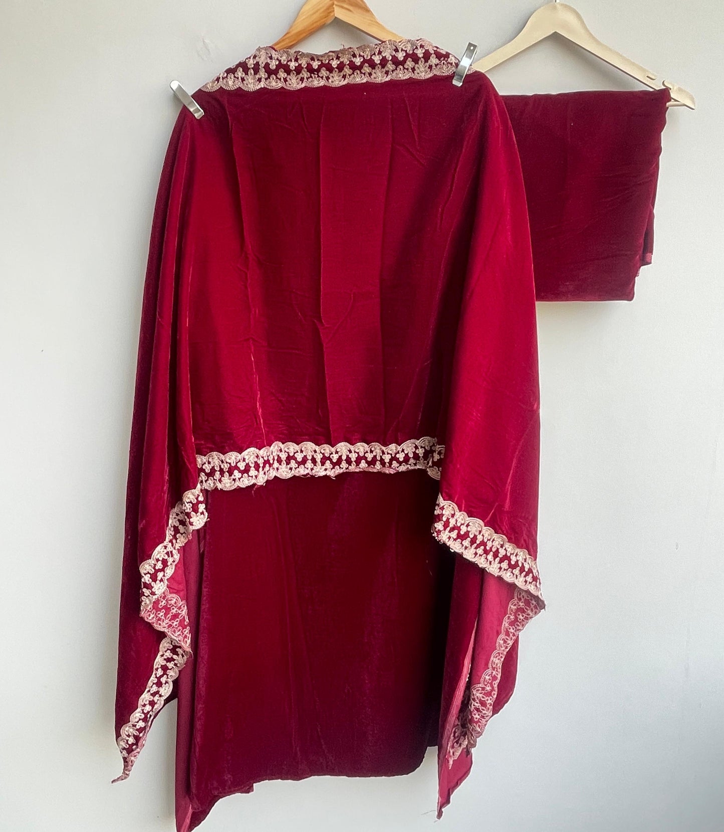 Resham embroidered unstitched velvet ladies suit Rc18838 (c)