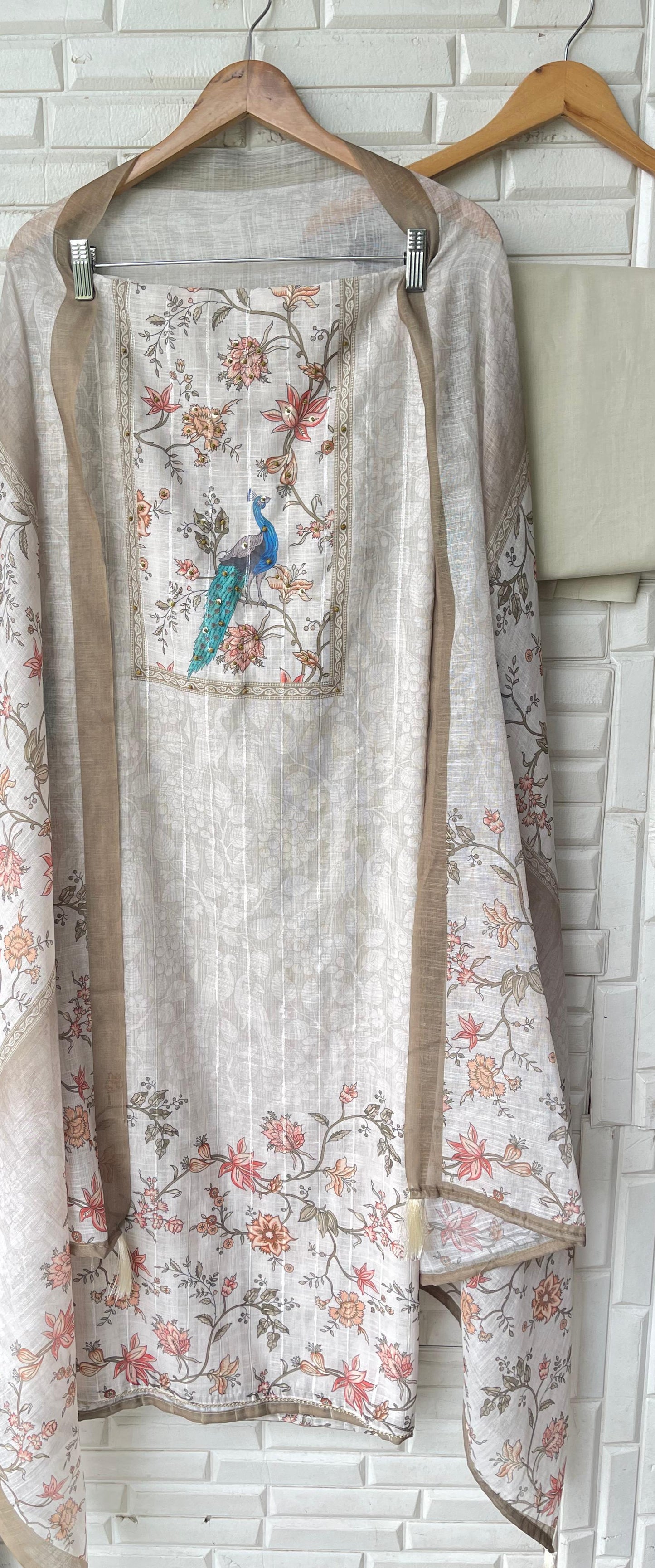 Linen cotton unstitched ladies suit Rc17350