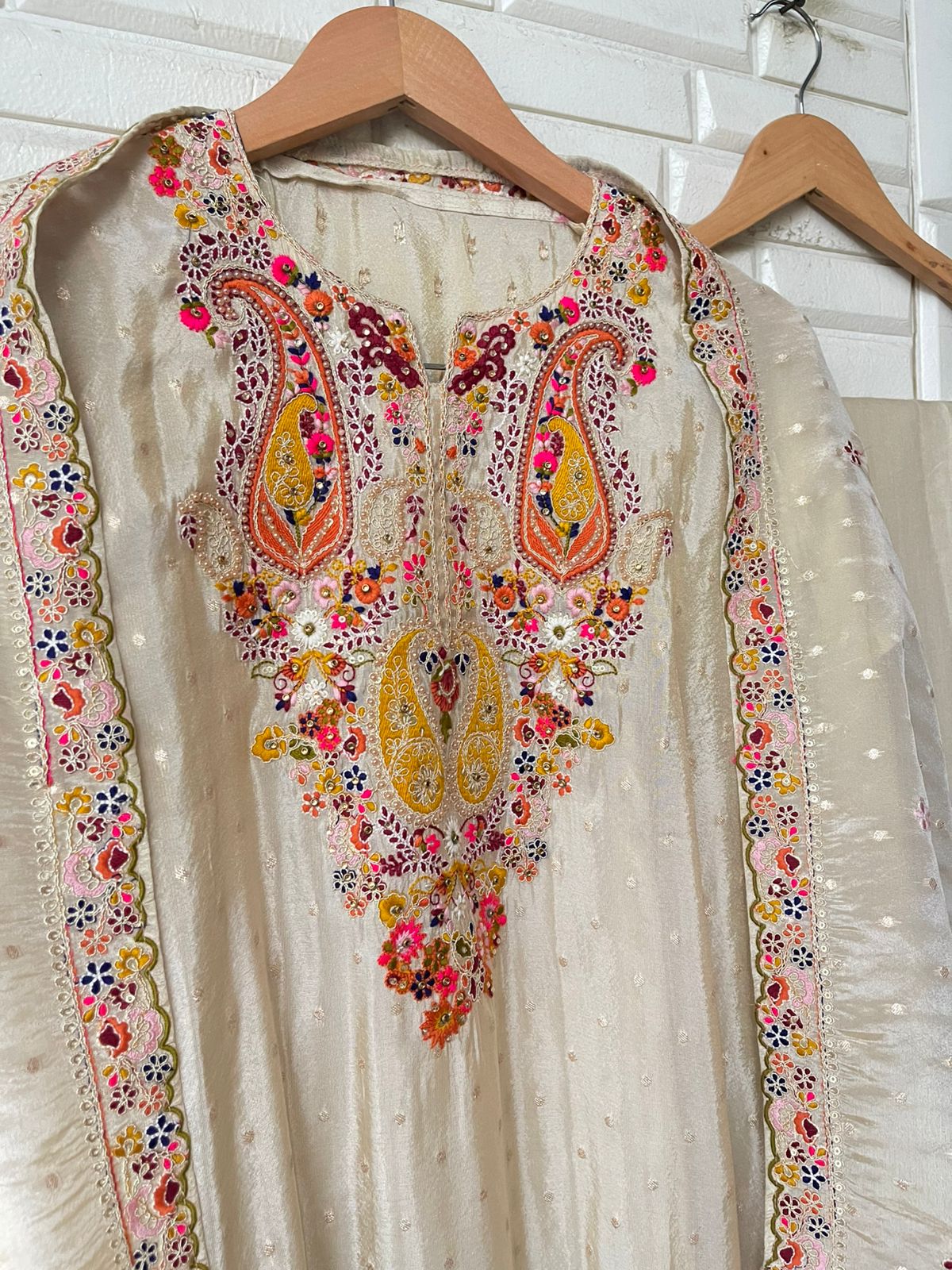 Banarasi shimmer silk unstitched ladies suit Rc17962