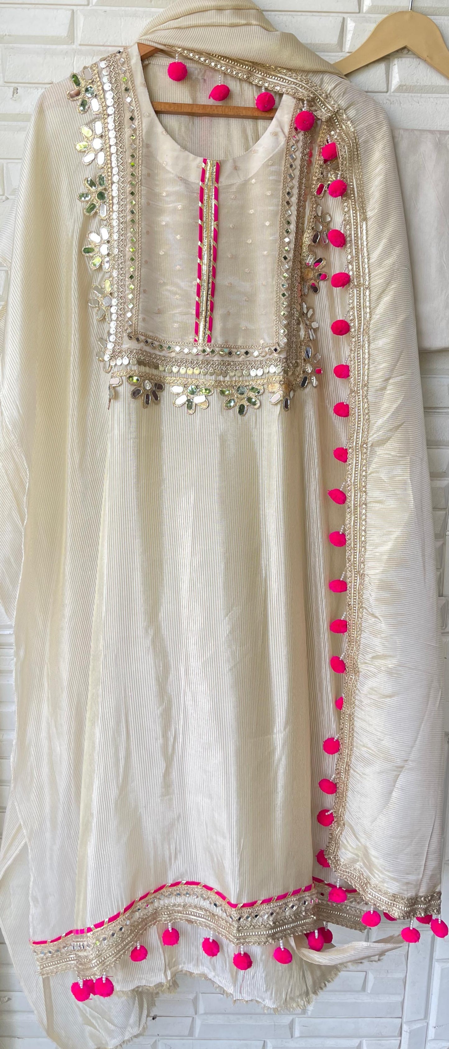 Banarasi shimmer silk unstitched ladies suit Rc17801