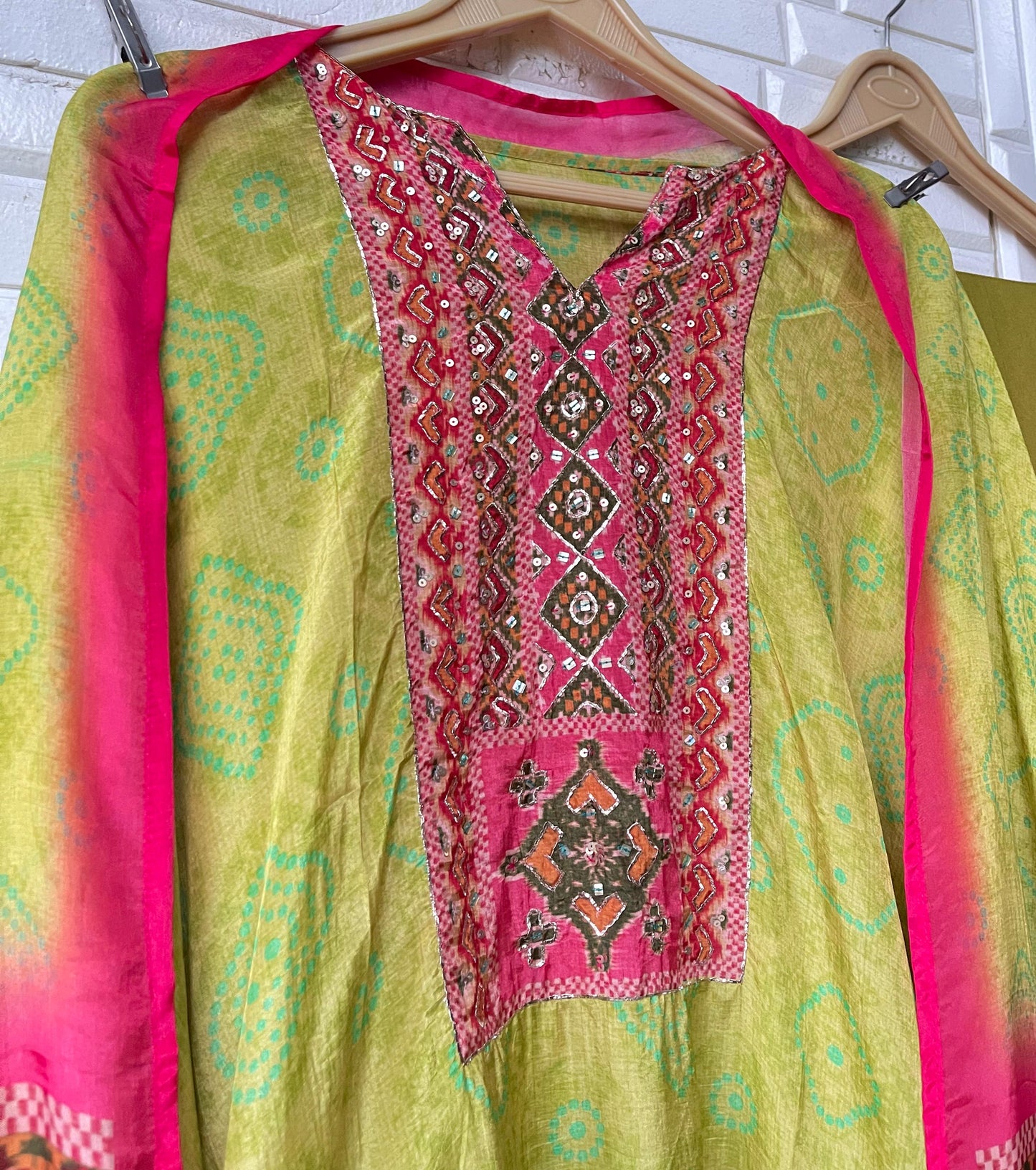 Bhandani paper silk unstitched ladies suit Rc17633