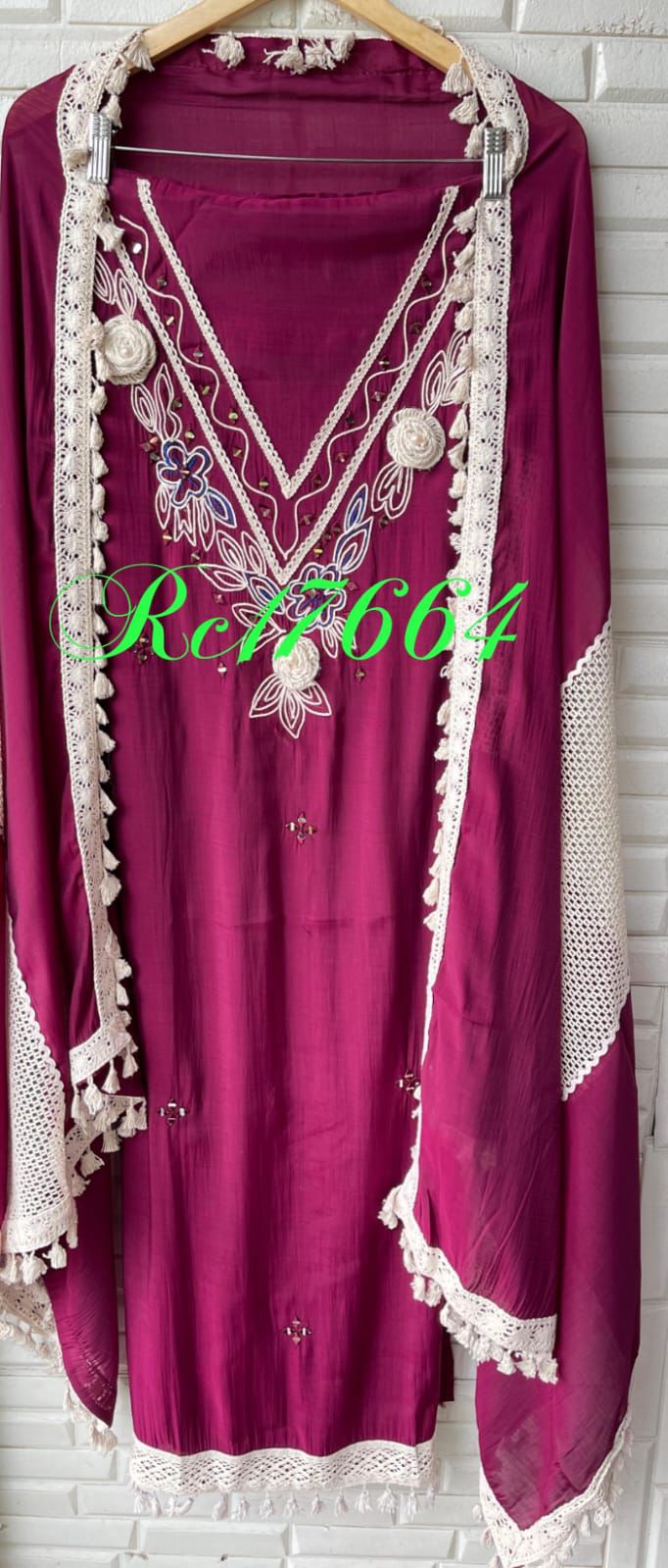 Mul chanderi unstitched ladies suit Rc17664