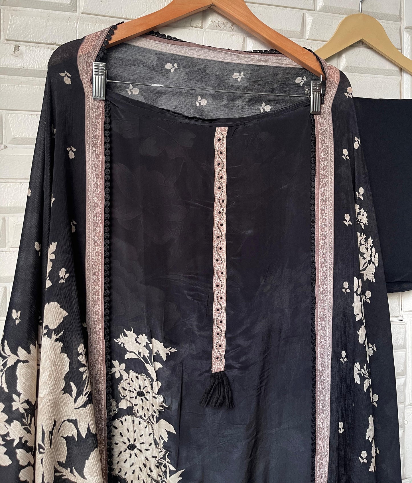 Crepe unstitched ladies suit Rc17695
