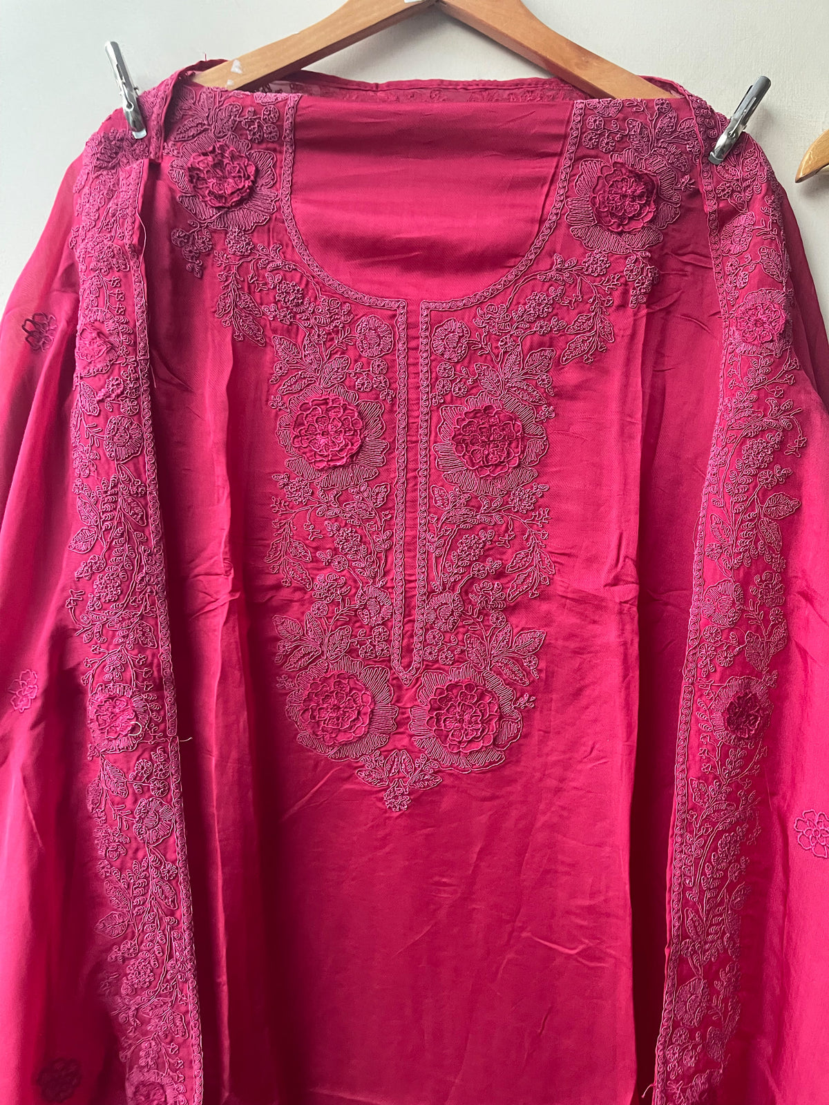 Organza Tuile Unstitched Suit Set with Resham Dori 3D Flowers Embroidery