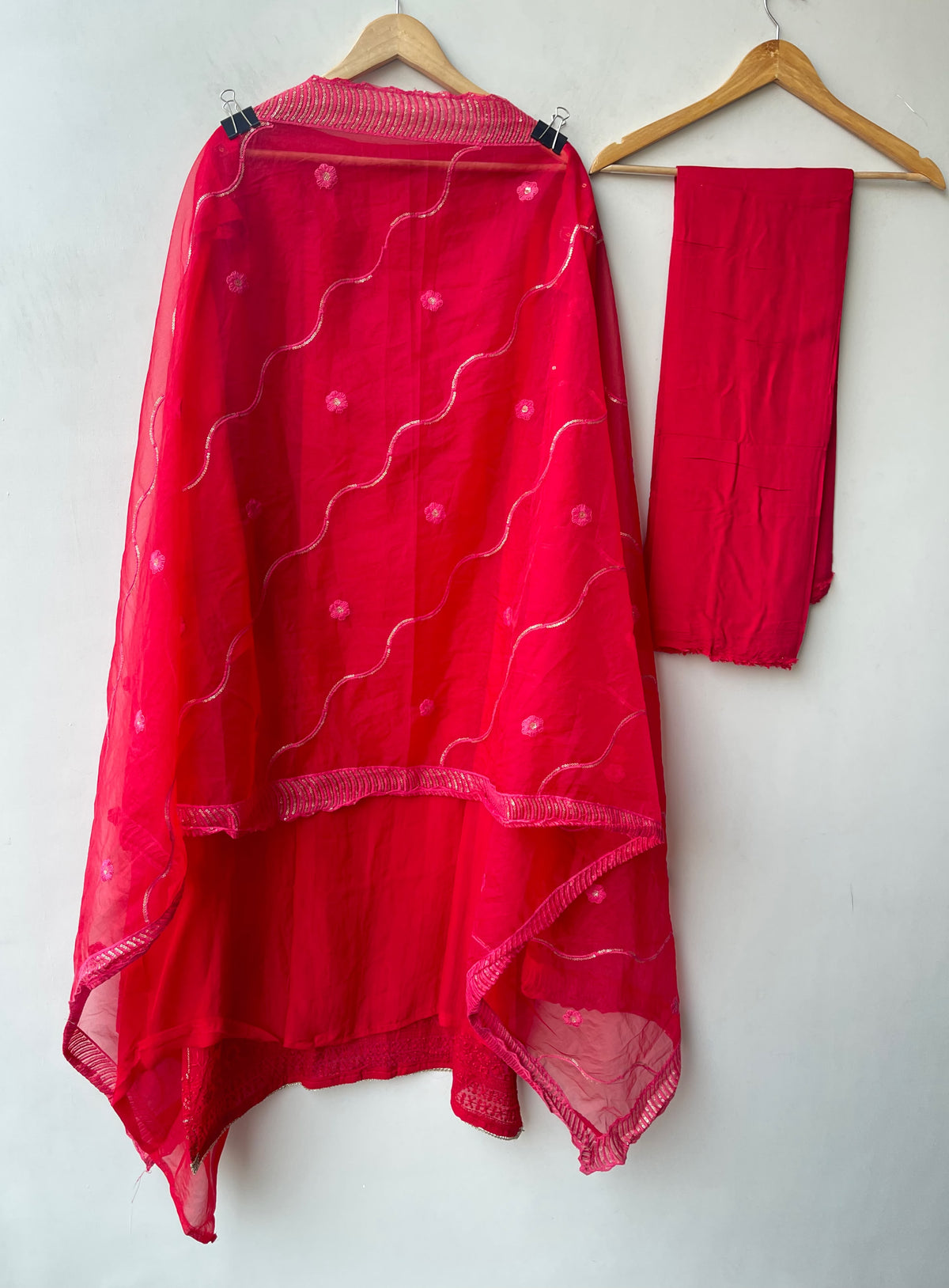 Karwachauth Special Organza Unstitched Suit with Kundan Dabka Work & Scalped Dupatta