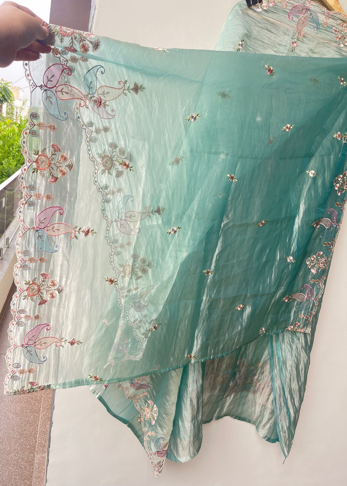 Pure Shimmer Crushed Tissue Unstitched Suit with Resham Zari Sequence Embroidery & Scalping Dupatta