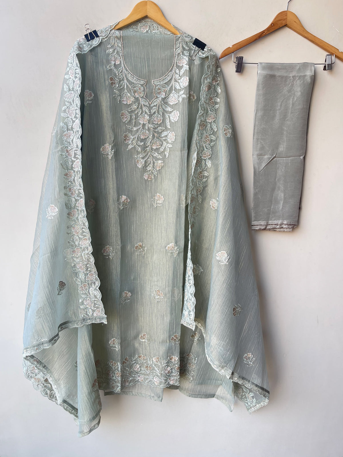 Pure Shimmer Crushed Tissue Unstitched Suit with Sequence Resham Zari Embroidery & Scalping Dupatta