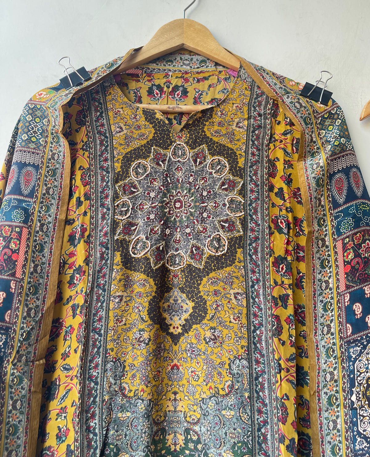 Satin Crepe Printed Unstitched Suit with Dabka Pearl Kutdanna Embroidery & Ghera Lace