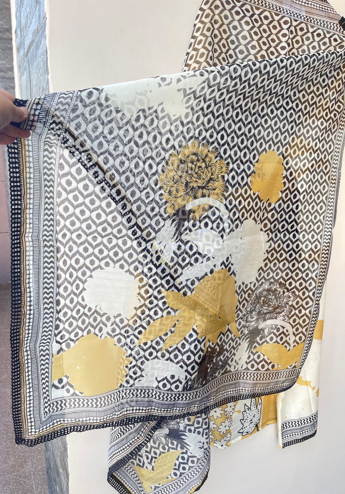Organza Printed Pearl & Swarovski Embroidered Unstitched Suit Set with Dupatta