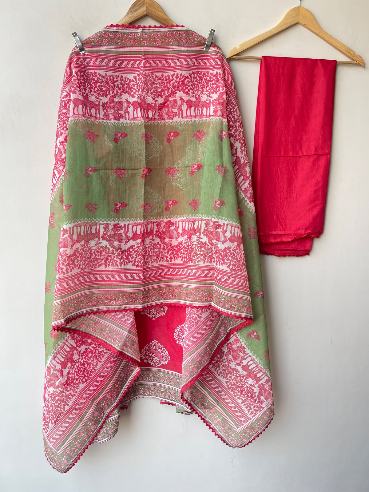 Mul Chanderi Printed Resham & Crotia Lace Embroidered Unstitched Suit Set with Dupatta
