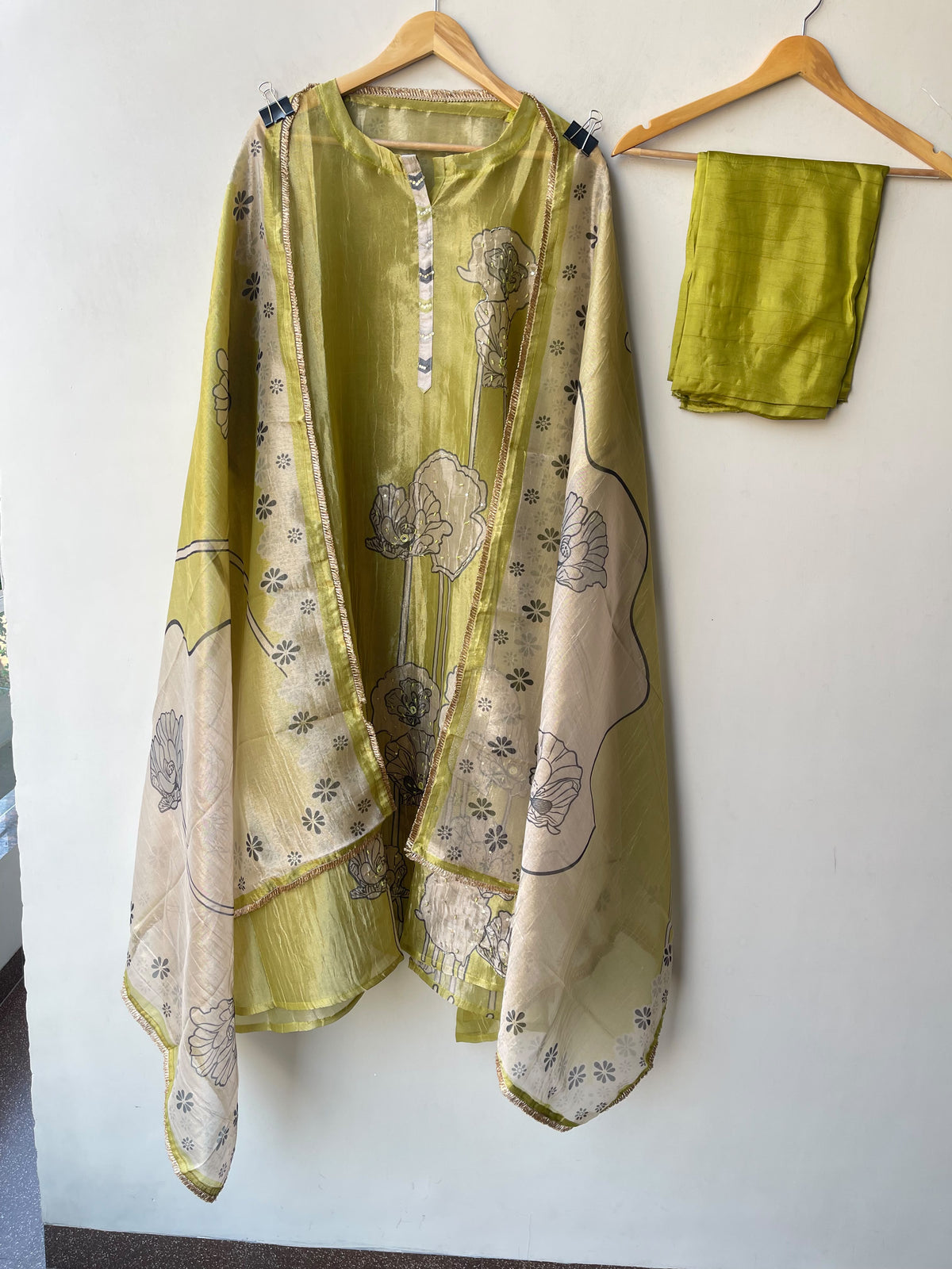 Pure Shimmer Crushed Tissue Mirror Work & Pearl Embroidered Unstitched Suit Set with Dupatta