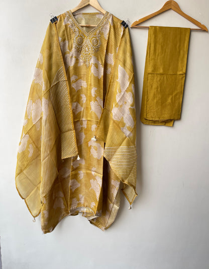 Pure Organza Silk Zari Embroidered Unstitched Suit Set with Tuile Dupatta