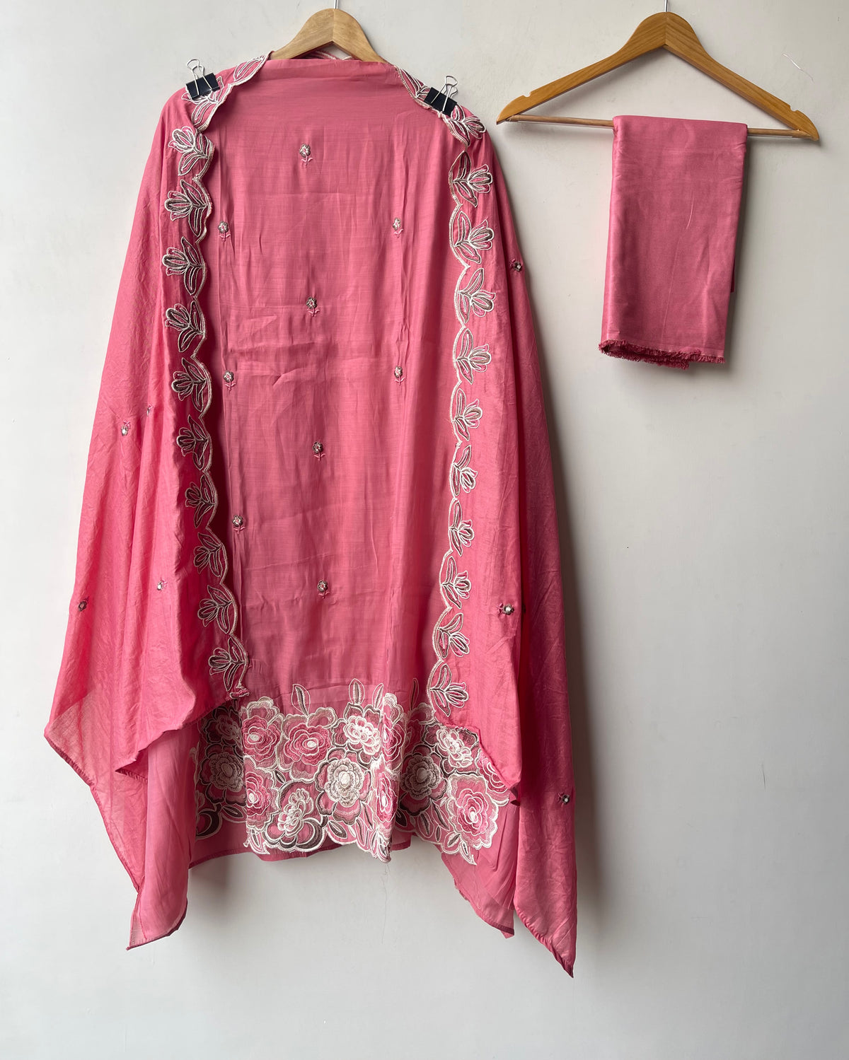 Pure Mul Chanderi Resham Embroidered Scalping Unstitched Suit Set