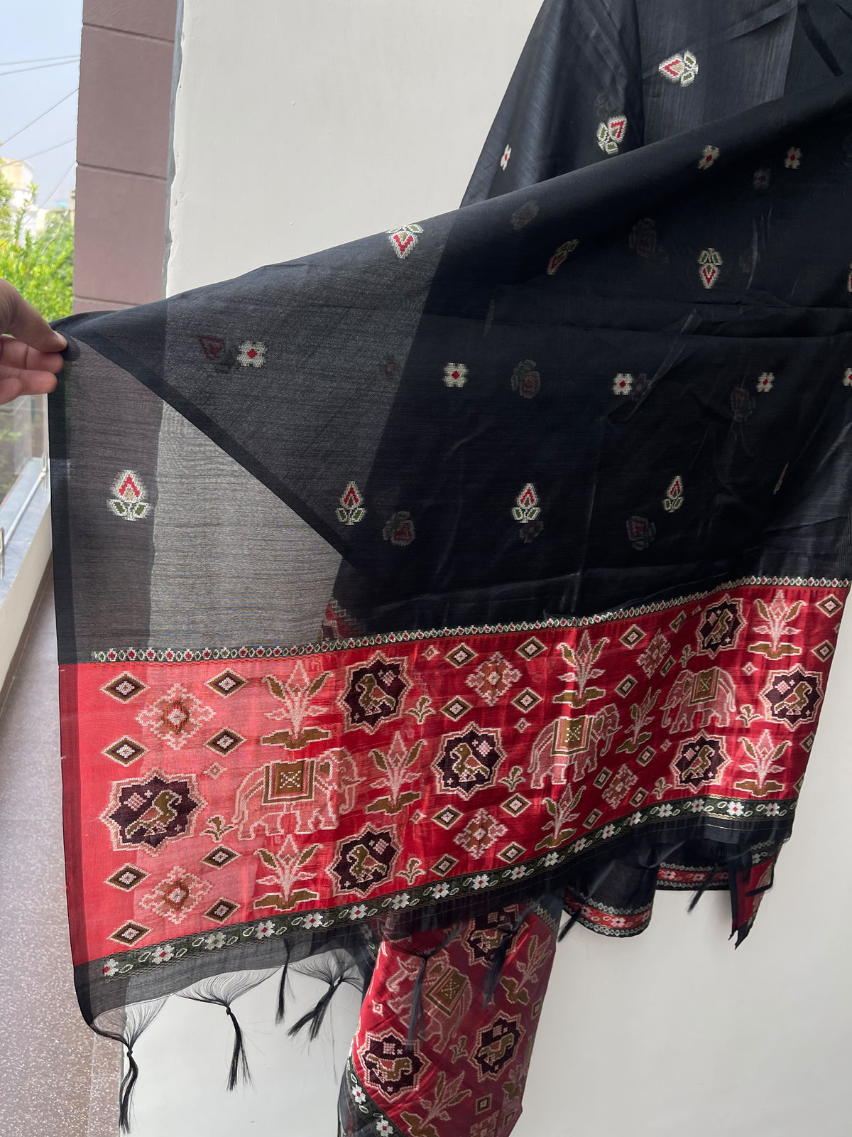 Royal Shimmer Silk Woven Patola Resham Kutdanna Unstitched Suit Set