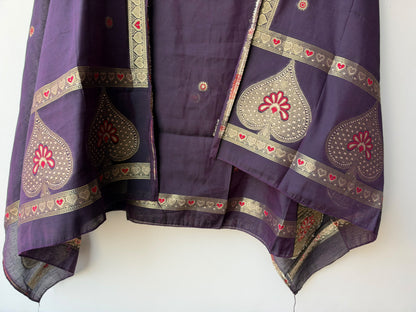 Pure Chanderi Silk Woven Festive Unstitched Suit Set with Zari Detailing