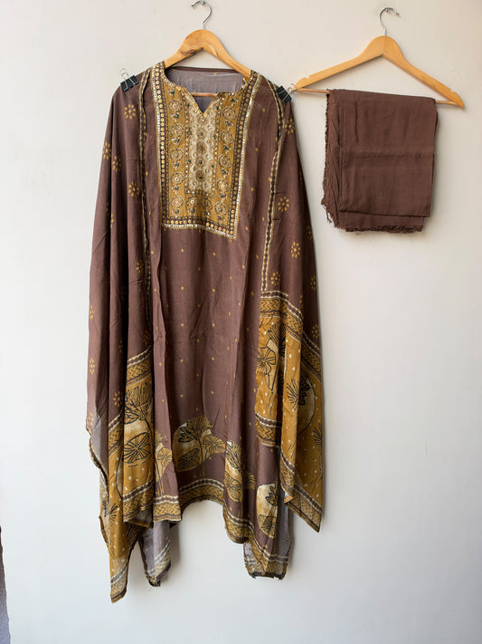 Pure Crepe Hand Embroidered Unstitched Suit Set with Pure Chinon Dupatta