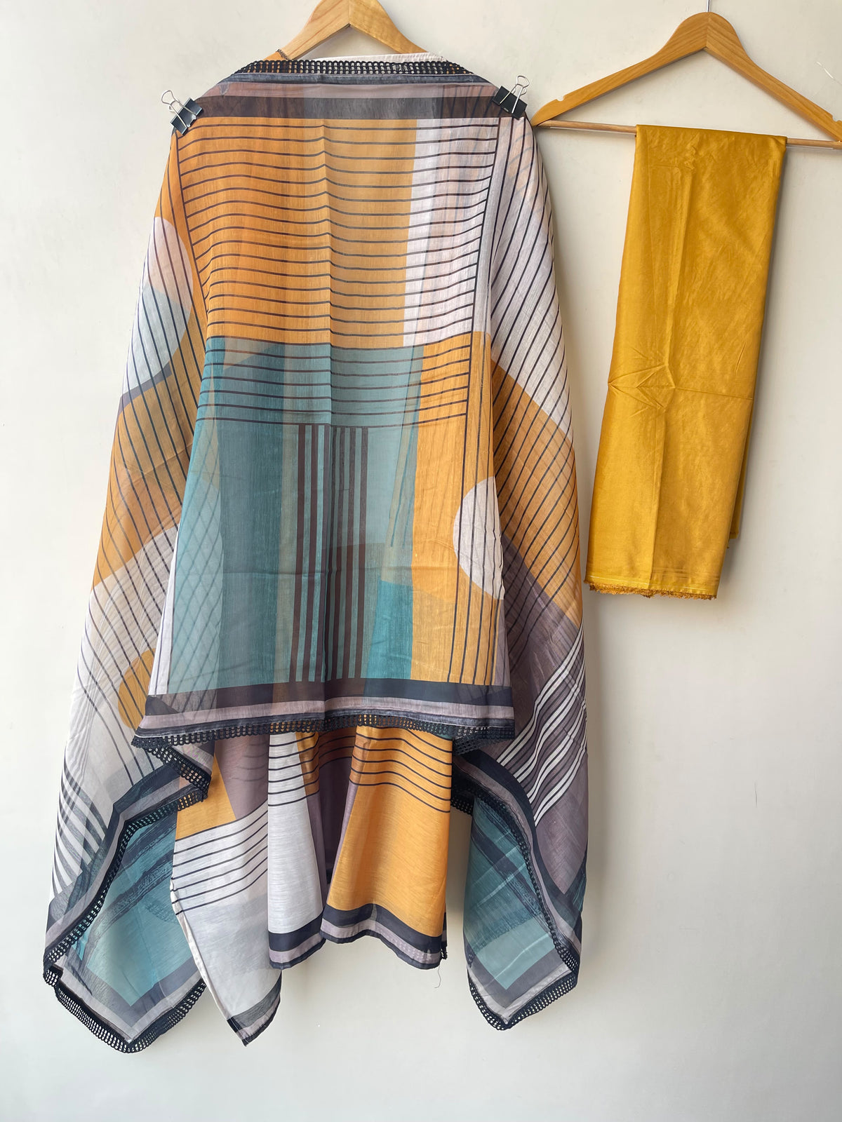Mul Chanderi Printed Suit with Zari Neck Patchwork