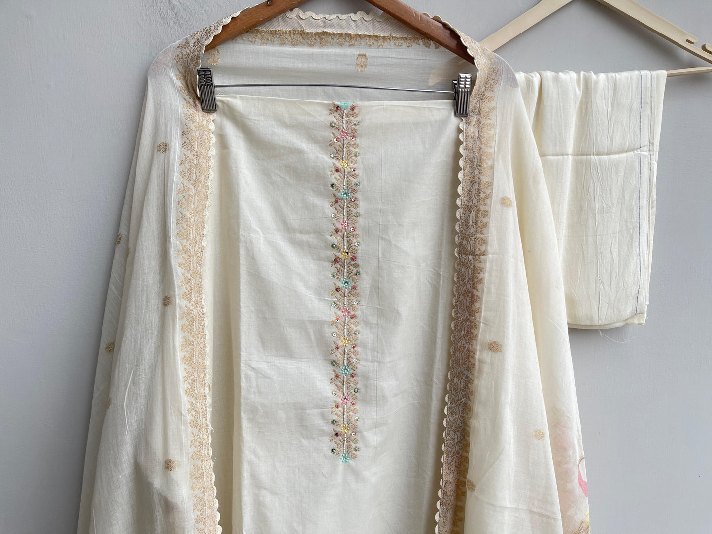 Khaadi linen unstitched ladies suit Rc18593