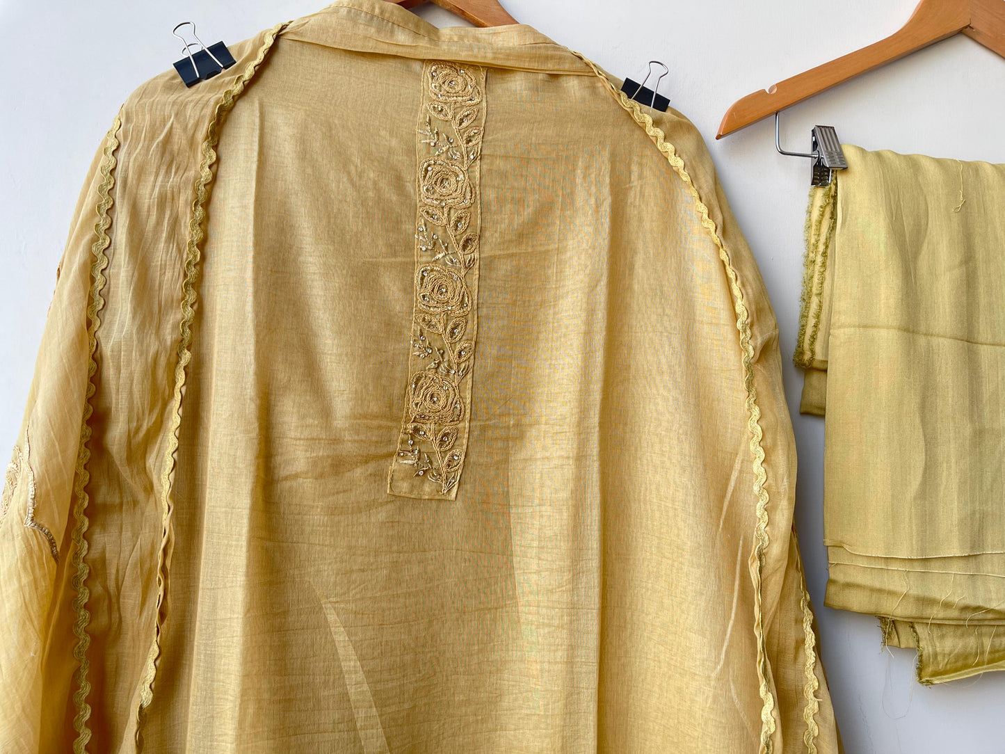 Mul Chanderi Unstitched Ladies Suit RC18842 – view 6