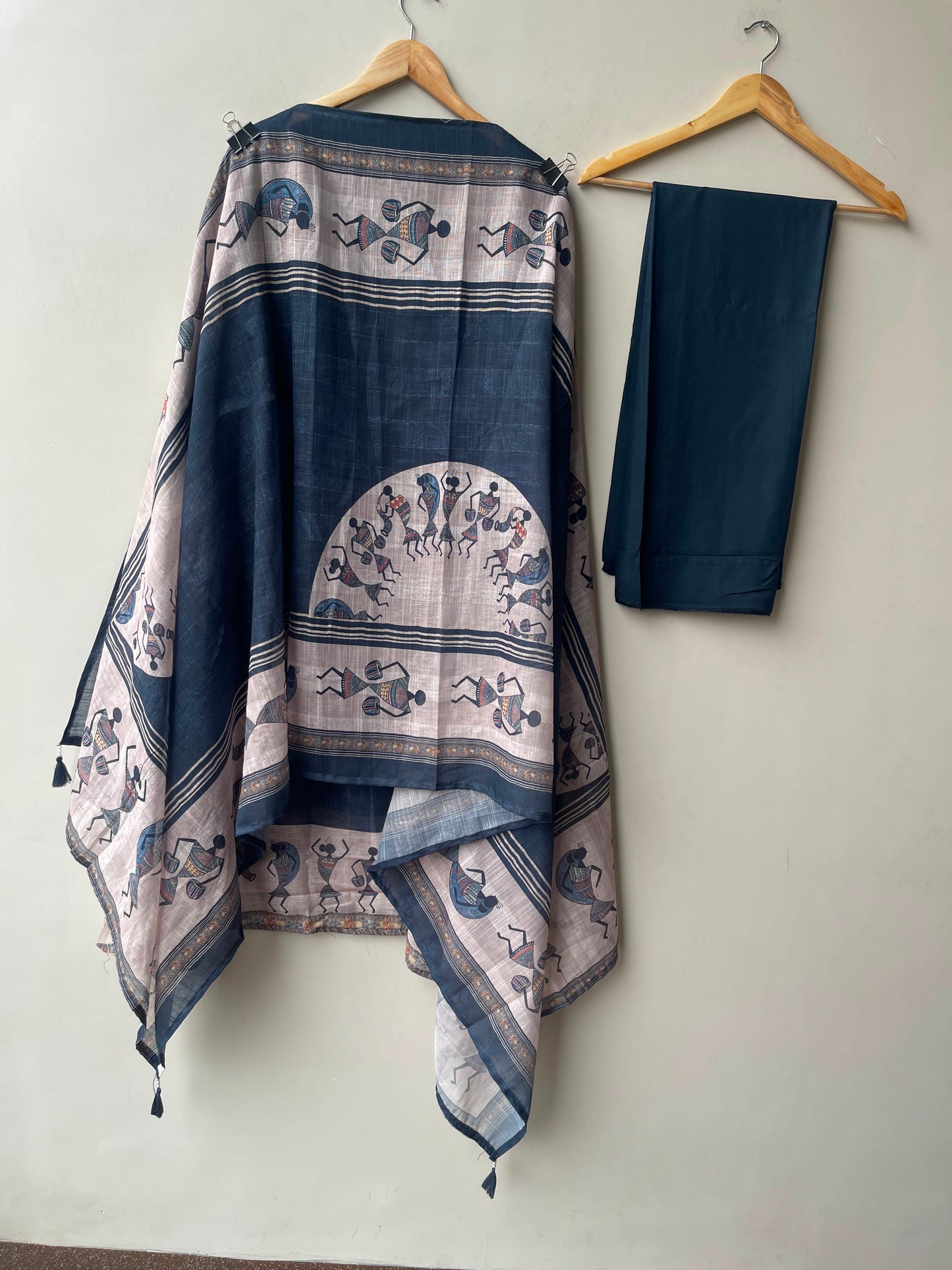 Mul chanderi printed ladies unstitched suit Rc19193