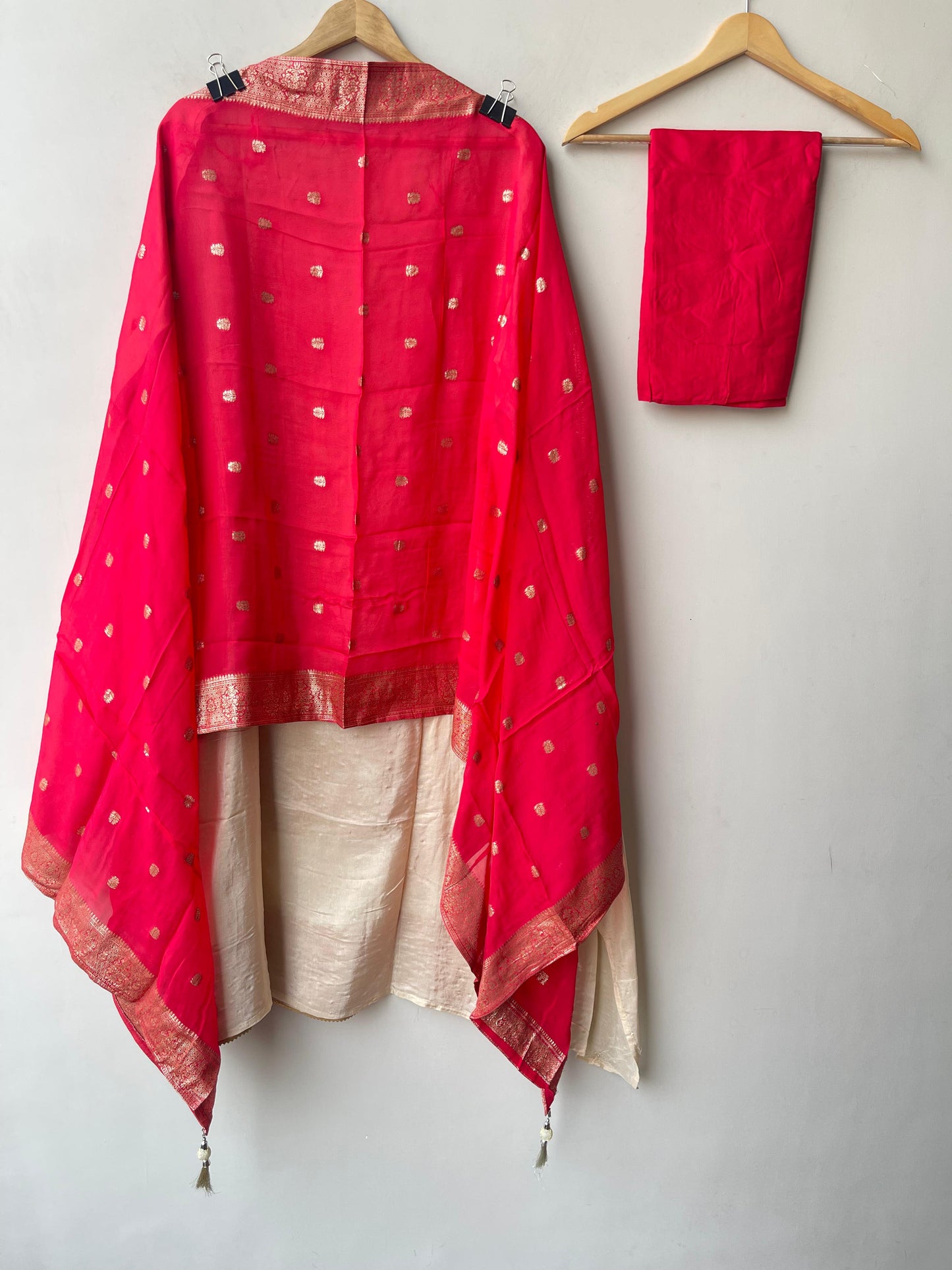 Banarasi self linen silk ladies unstitched suit Rc19325