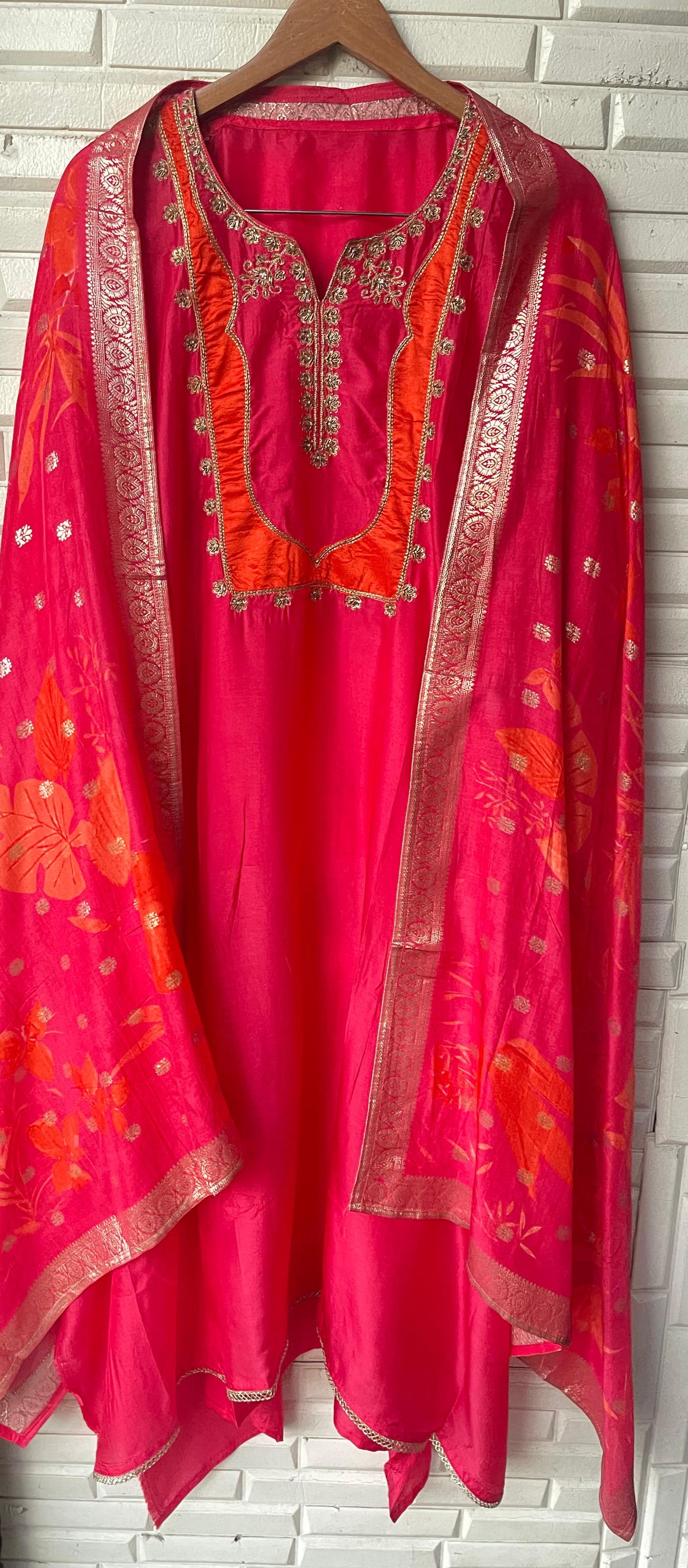 Pure silk unstitched ladies suit Rc17804