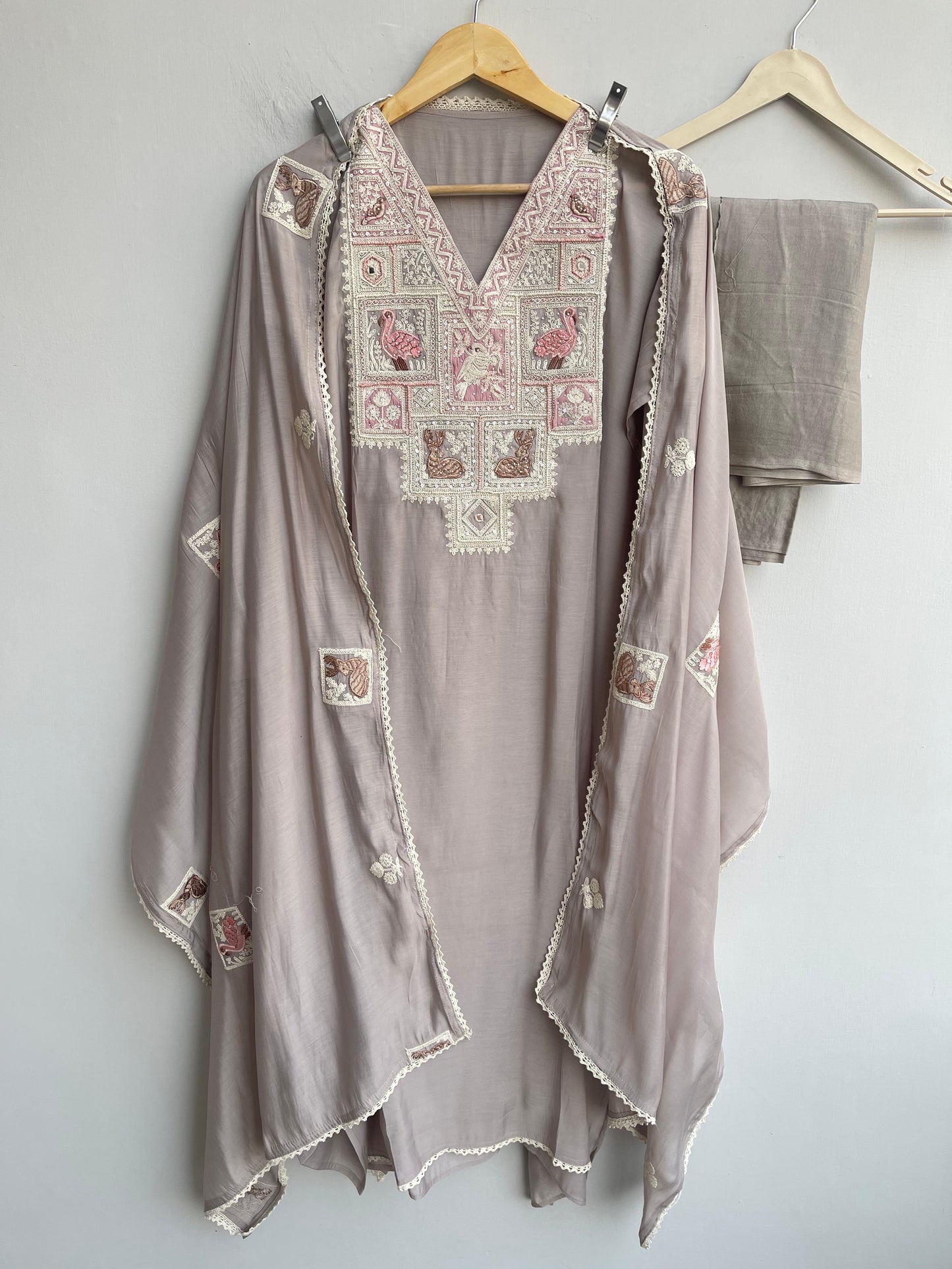 Mul chanderi unstitched ladies suit Rc18458 (b)