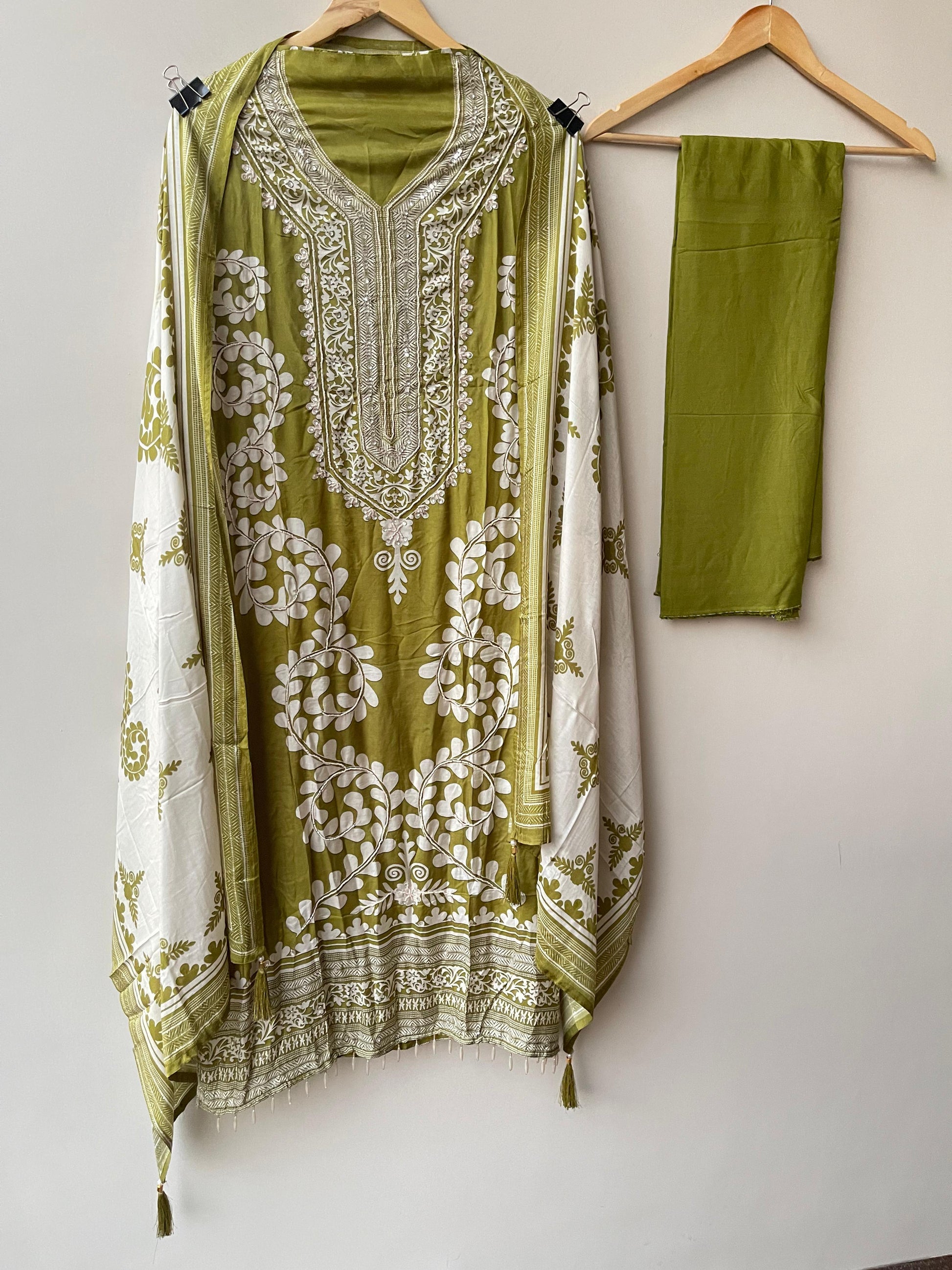 Muslin printed unstitched salwar suit with pearl and sequin resham embroidery – RoyalChicByPriti