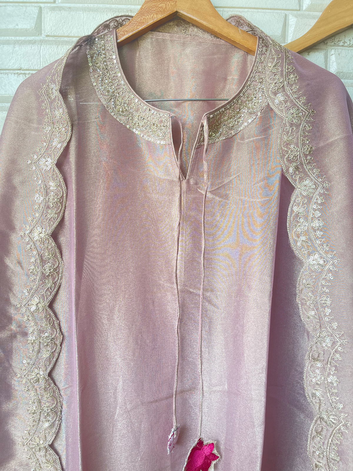 Elegant Shimmer silk 3 Pcs Unstitched Designer Suit Set