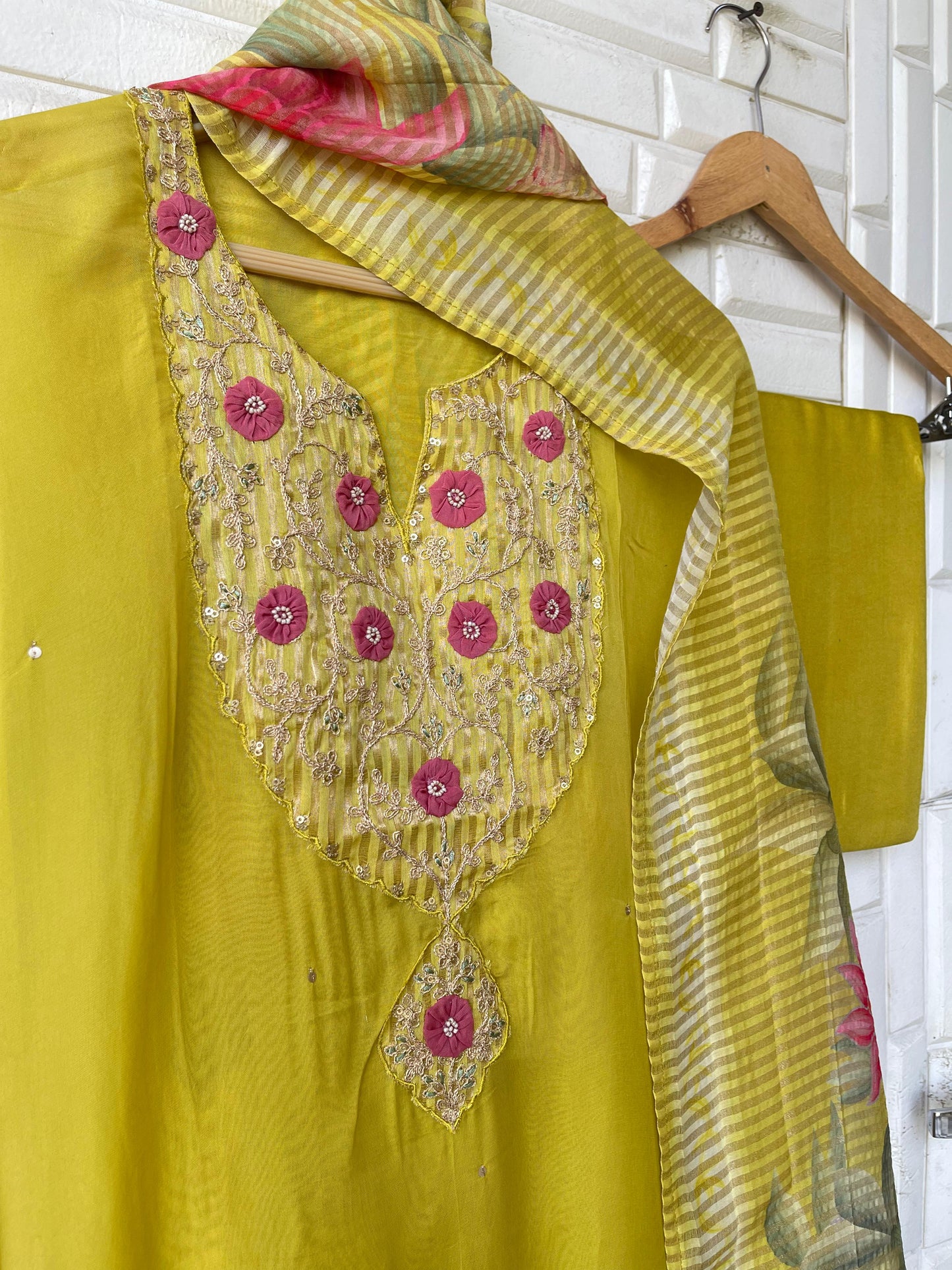 Organza unstitched ladies suit Rc17797