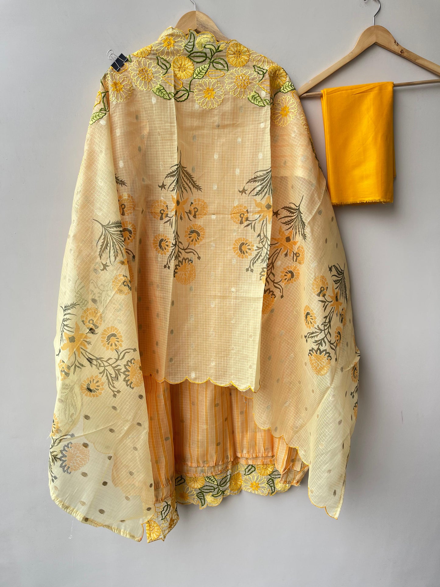 Banarasi kota doriya ladies unstitched suit Rc18920
