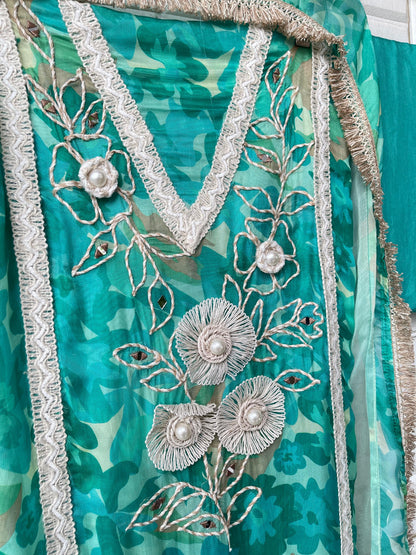 Burbery unstitched ladies suit Rc17603 (b)