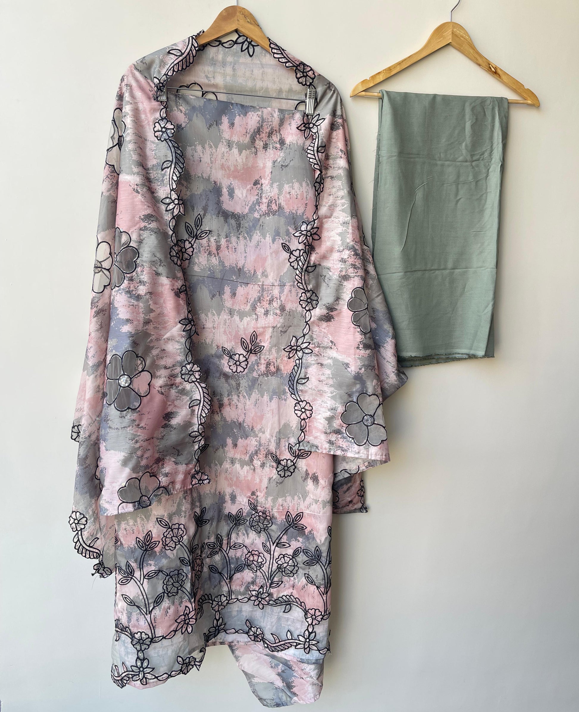 Cotton Silk Printed Unstitched Ladies Suit RC-18650 – view 8