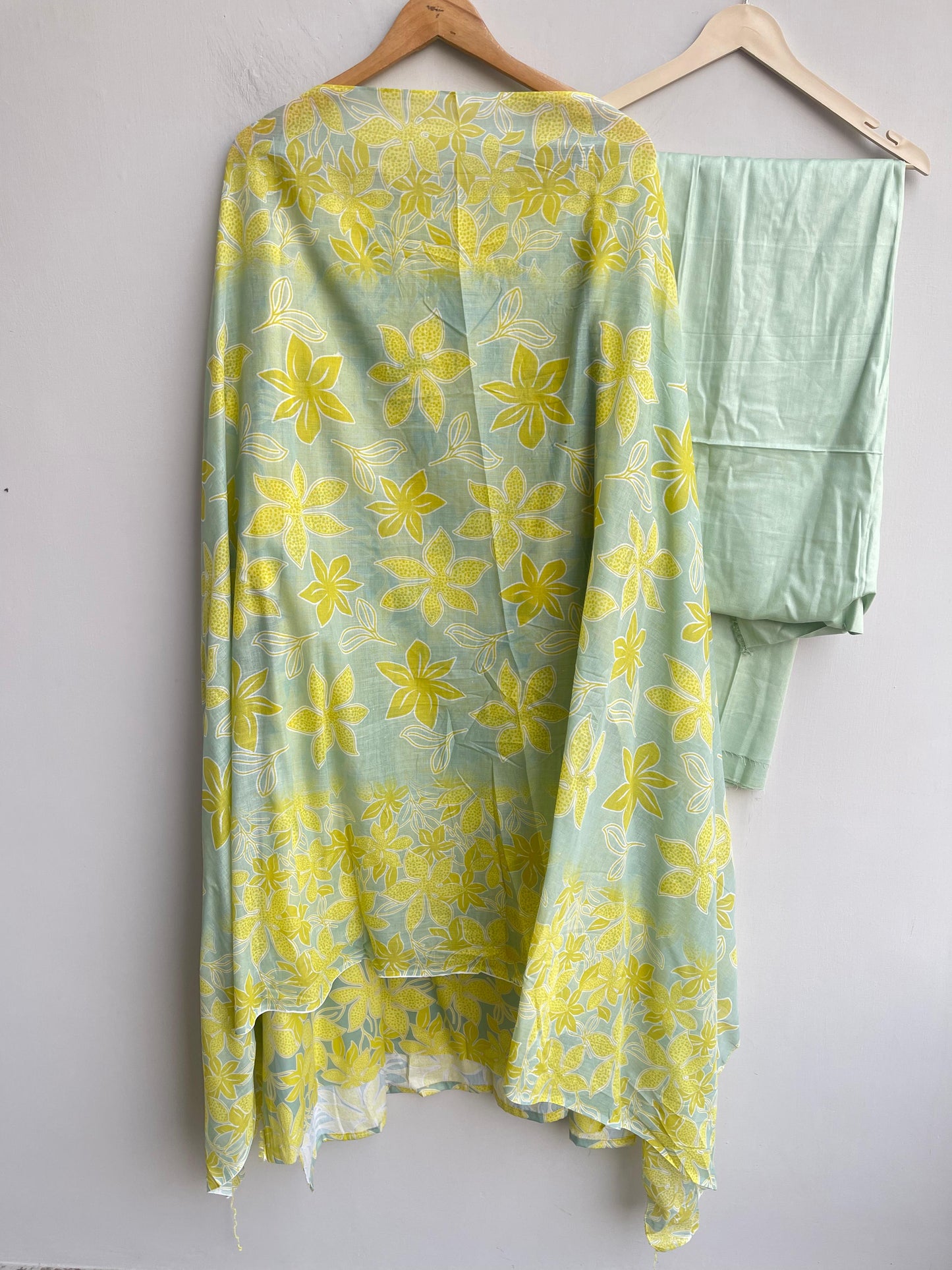 Cotton printed unstitched ladies suit Rc18471