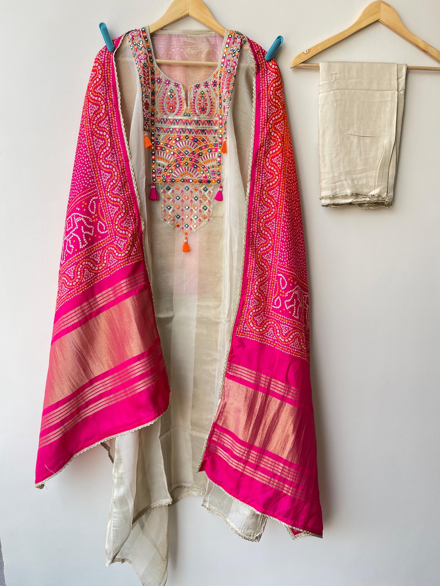 Banarasi Shimmer Organza Unstitched Ladies Suit RC-18619 – view 4