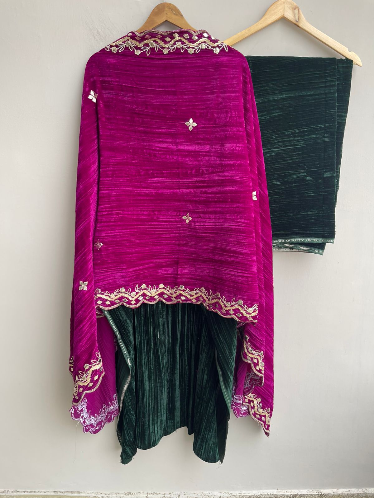 Micra crushed velvet unstitched ladies suit Rc18255 (a)