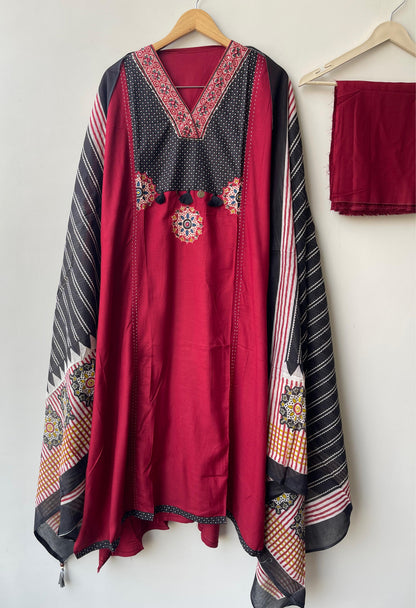 Cotton Printed Unstitched Ladies Suit RC18746 (a) – view 2