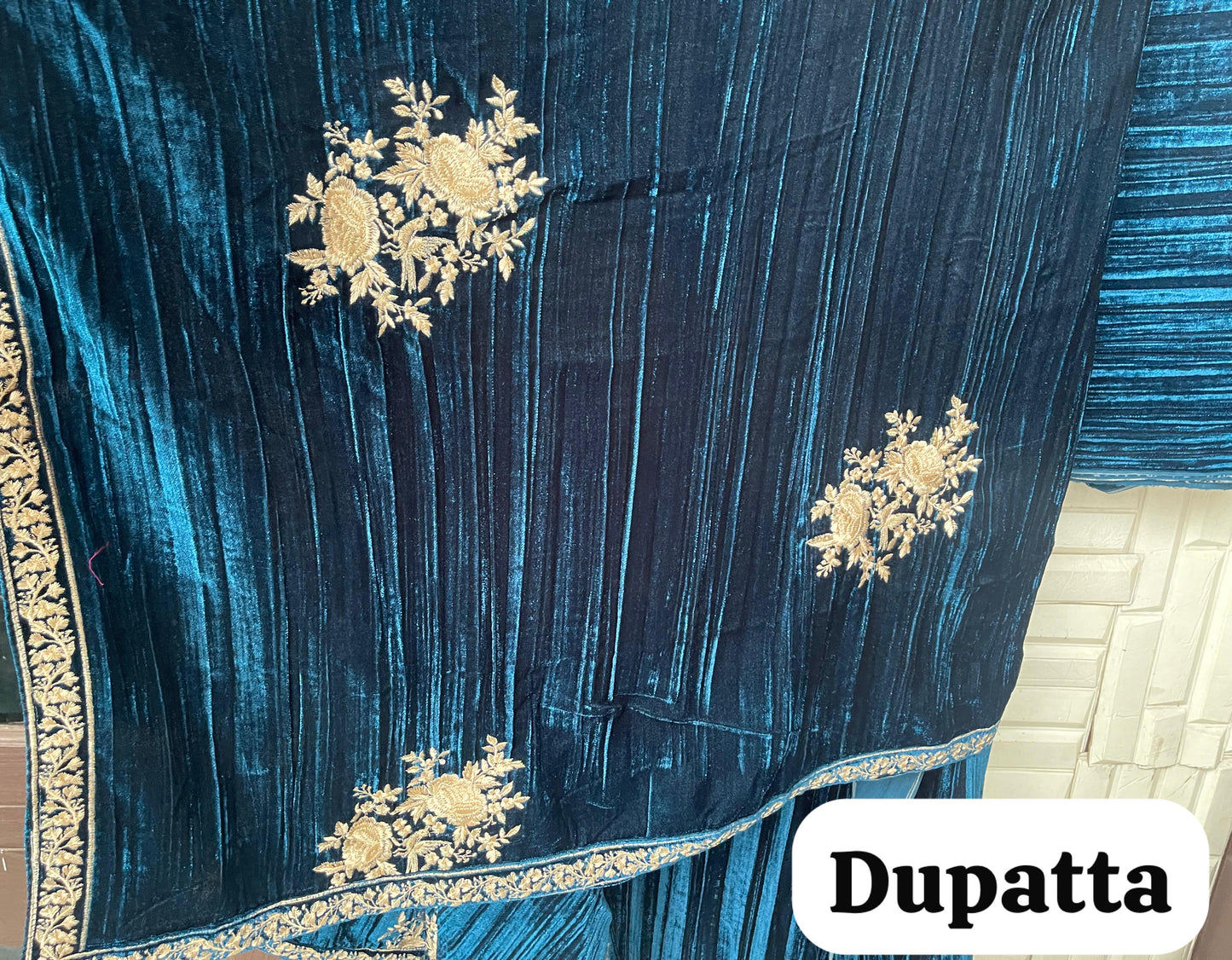 Micra crushed velvet unstitched ladies suit Rc18211