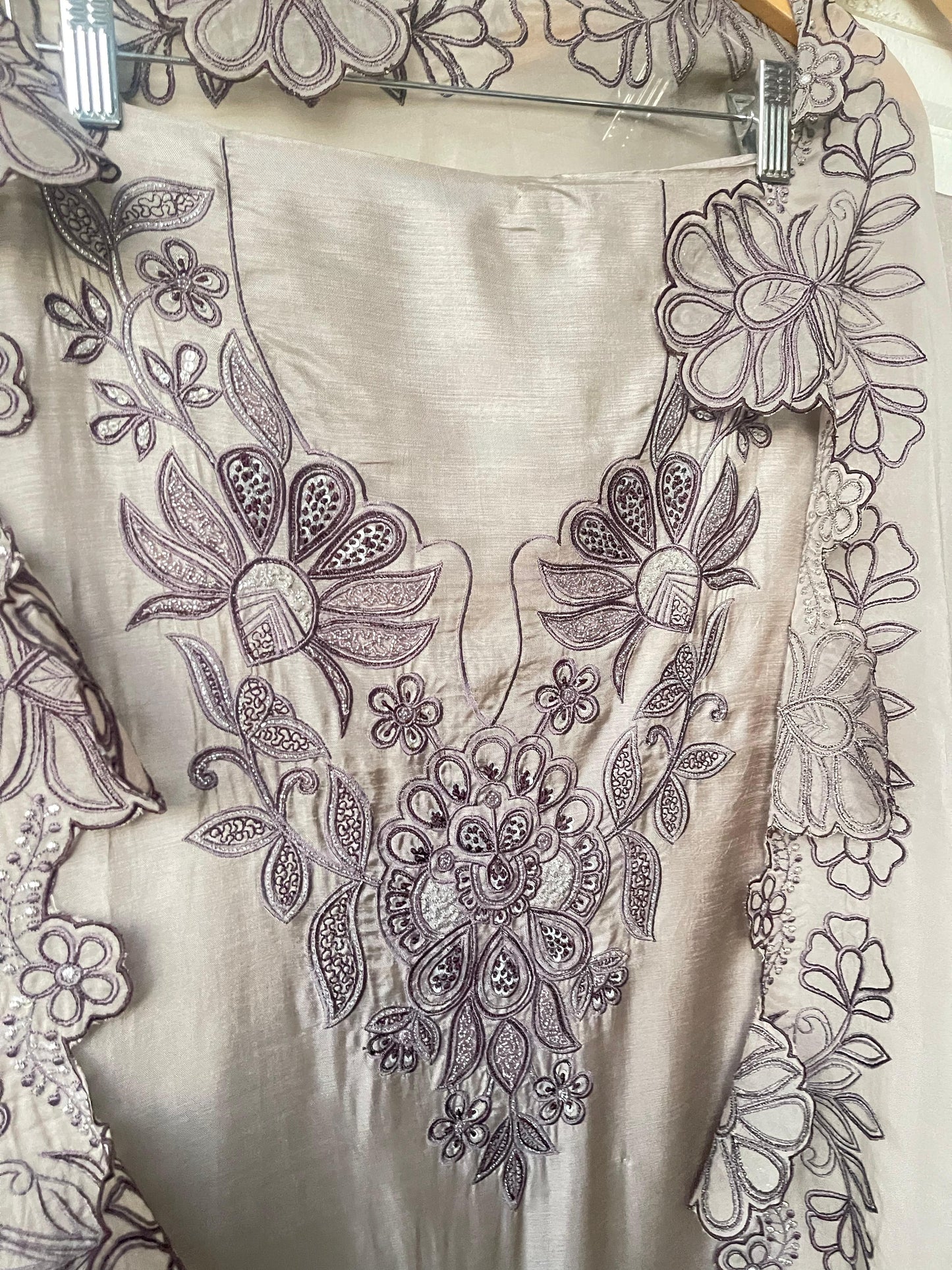 Silk unstitched ladies suit Rc17817