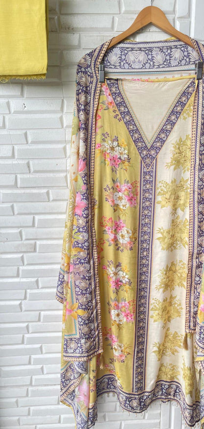 Muslin Printed Unstitched Ladies Suit Rc17247