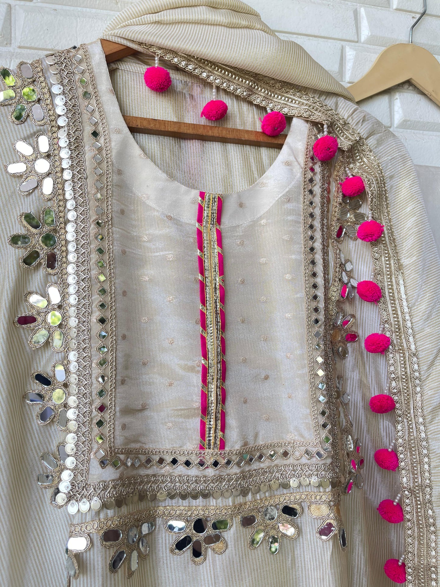 Banarasi shimmer silk unstitched ladies suit Rc17801