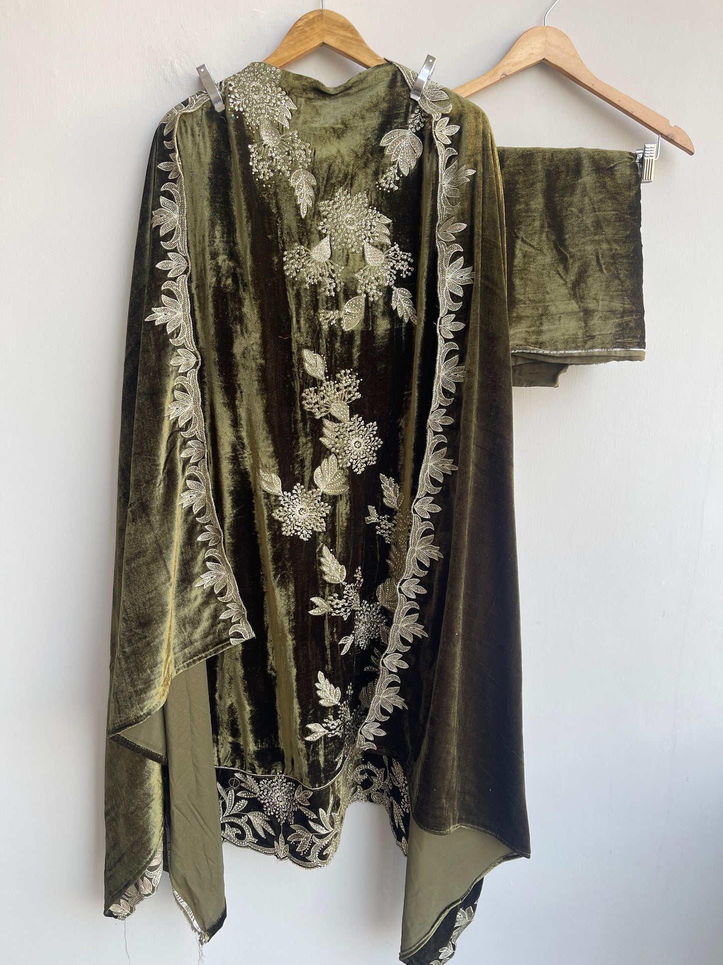 Micra velvet unstitched ladies suit Rc18888 (c)