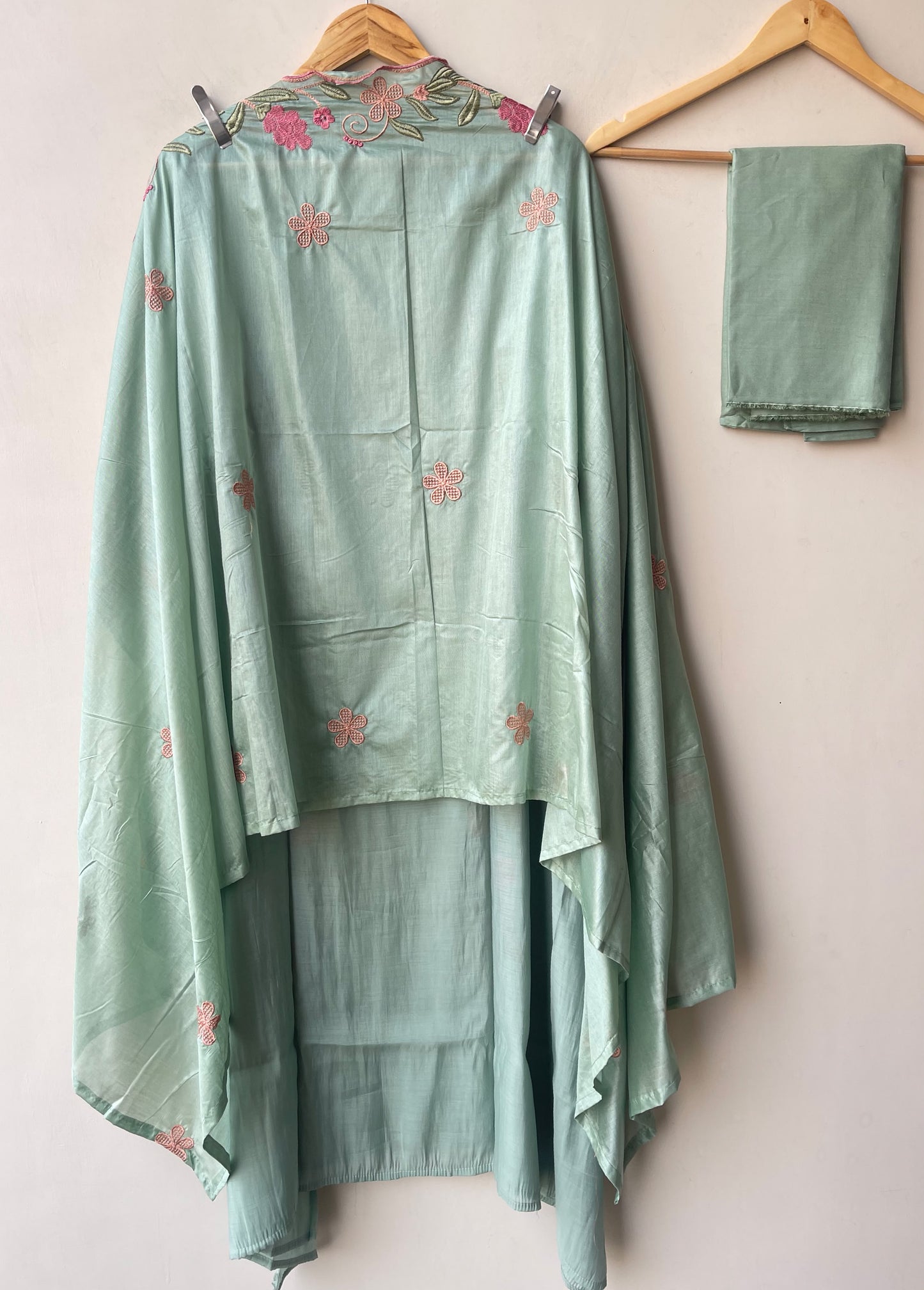 Mul chanderi unstitched ladies suit Rc19309 (c)