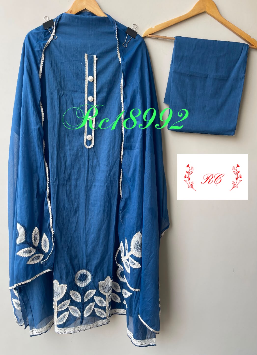 Mul cotton unstitched ladies suit Rc18992 (a)