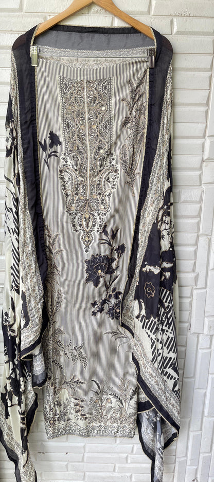 Muslin unstitched ladies suit Rc17424