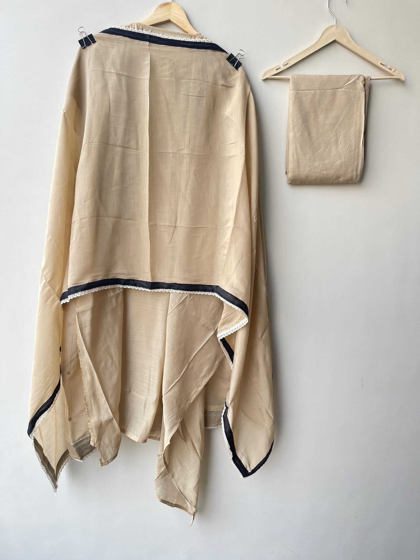 Mul chanderi unstitched ladies suit Rc18912