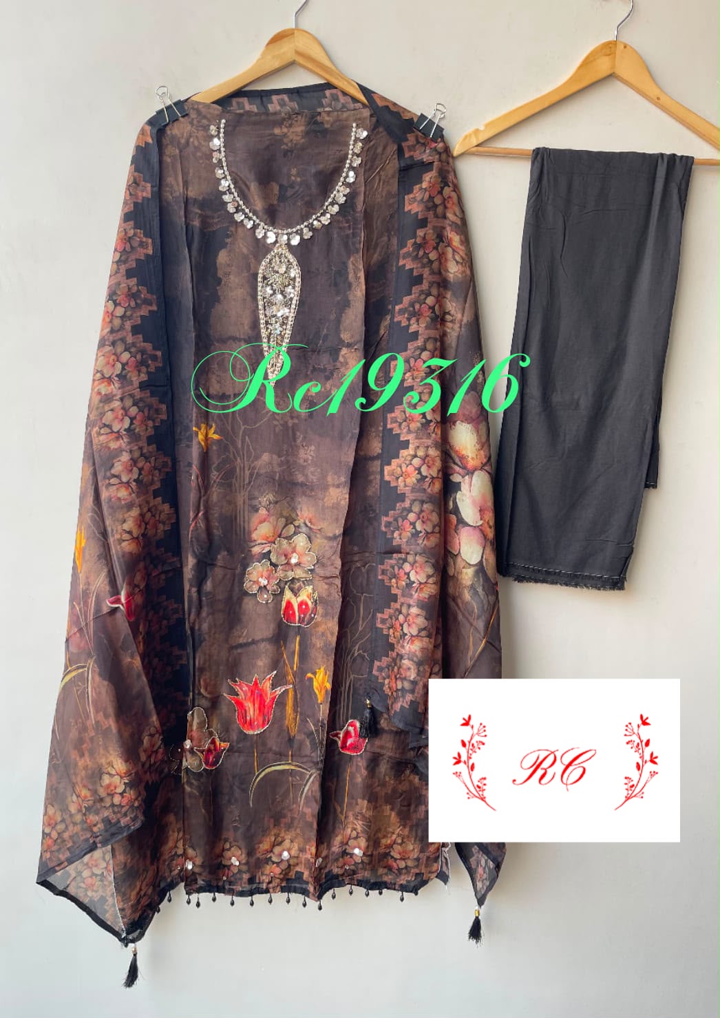 Glass organza printed ladies unstitched suit Rc19316