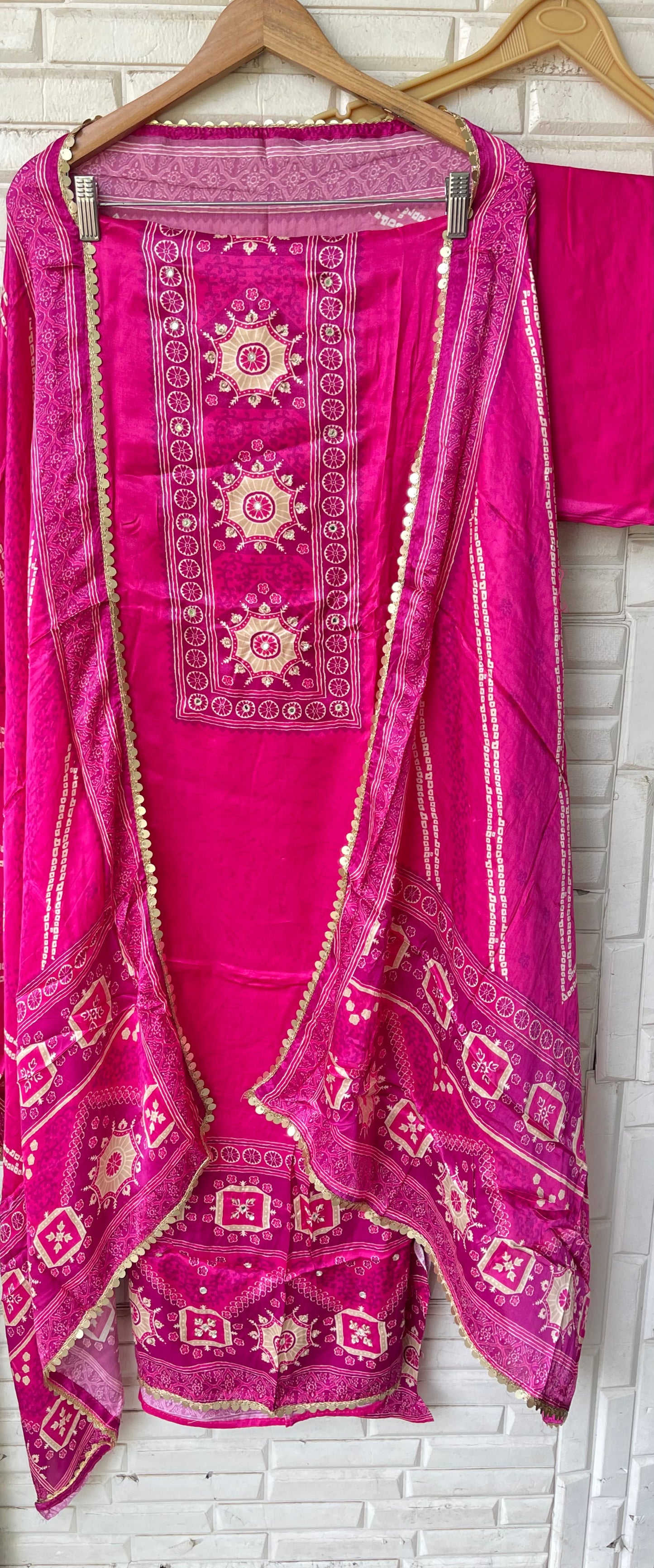 Gajji silk unstitched ladies suit  Rc19288